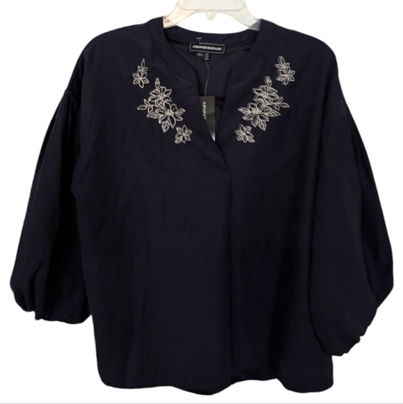 NWT FRENCH BAZAAR LARGE BALLOON SLEEVE EMBROIDERED TOP - Picture 1 of 11